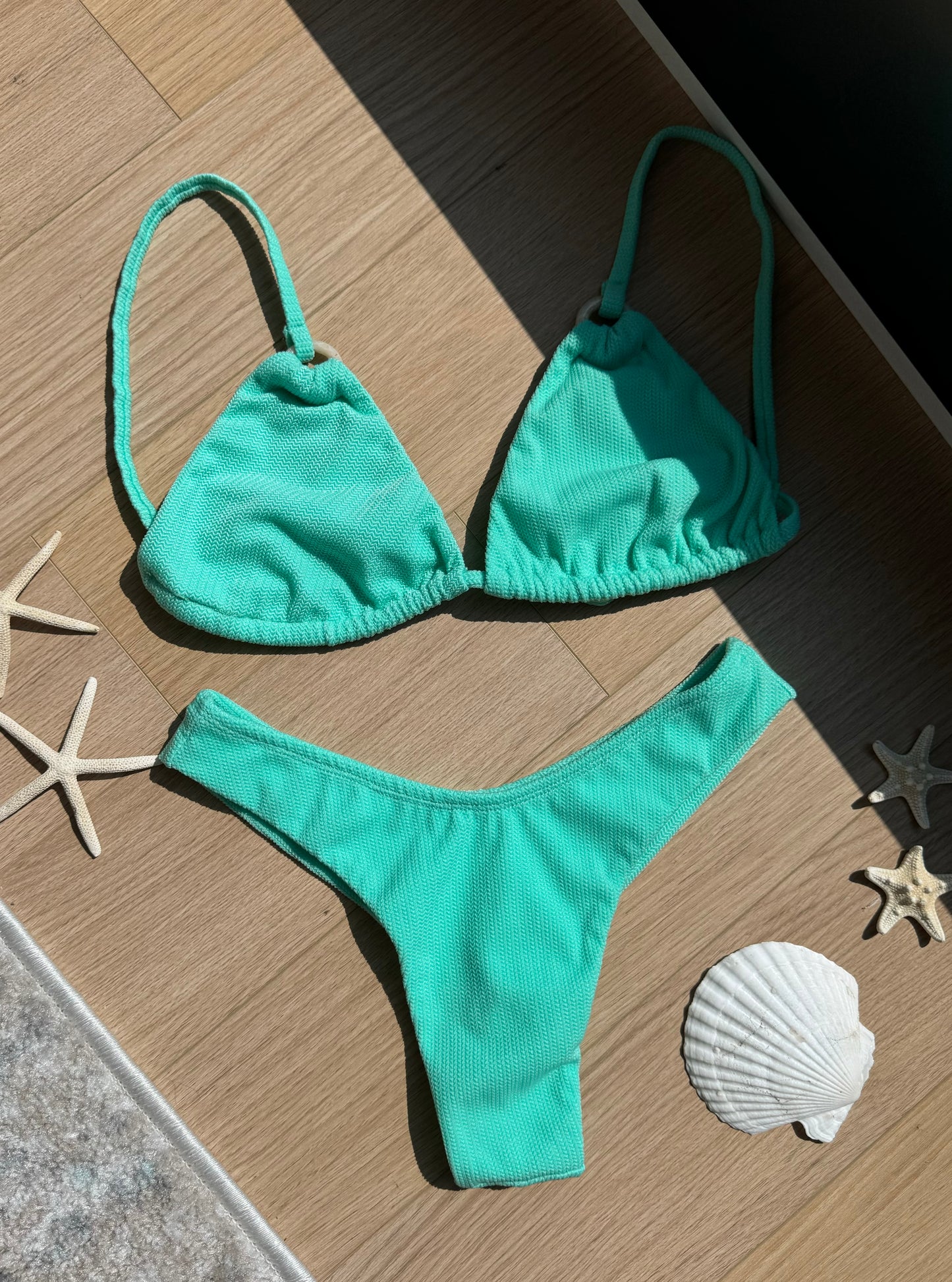 Bikini Lais - Tiffany Green | ByC