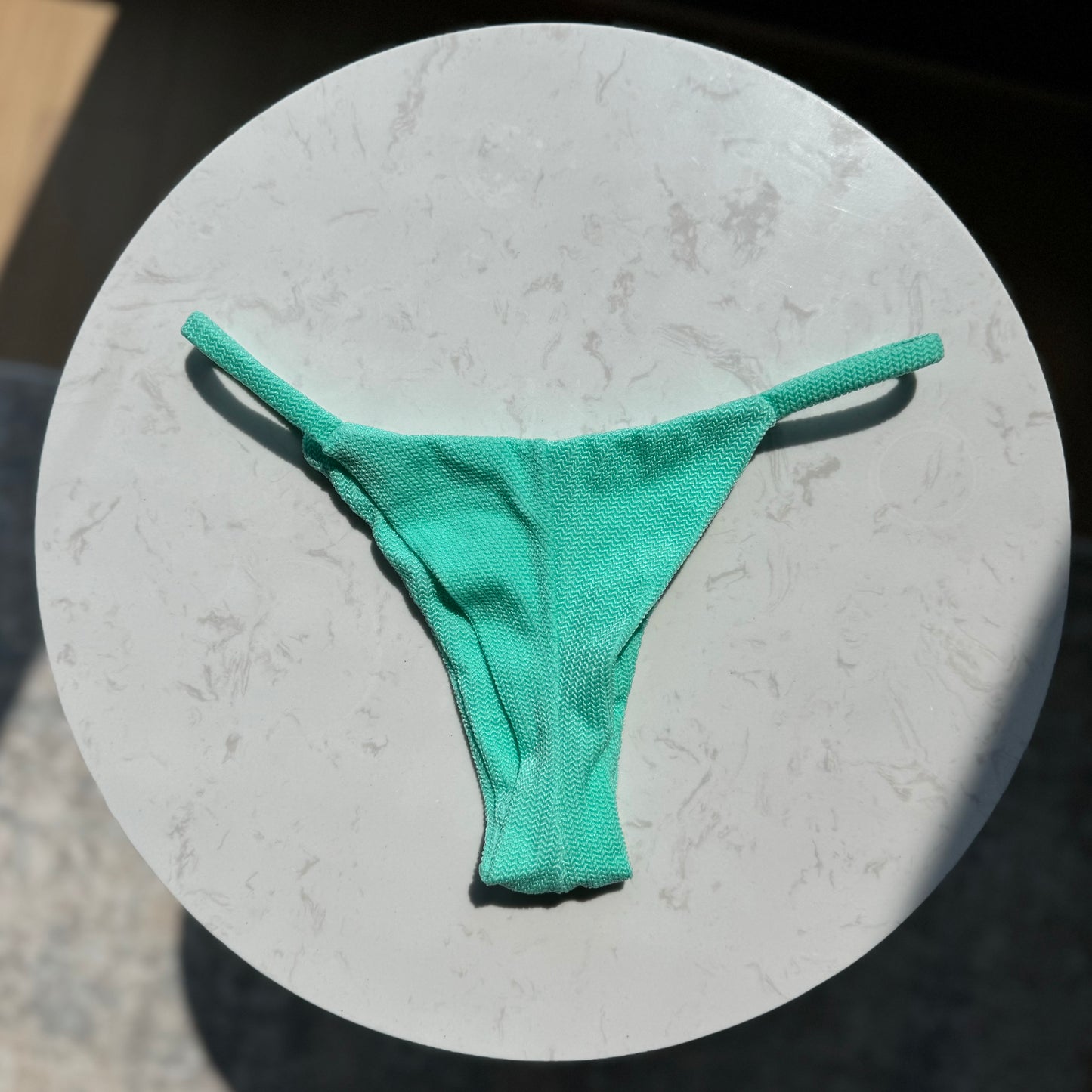 Bikini Lola - Tiffany Green  | ByC