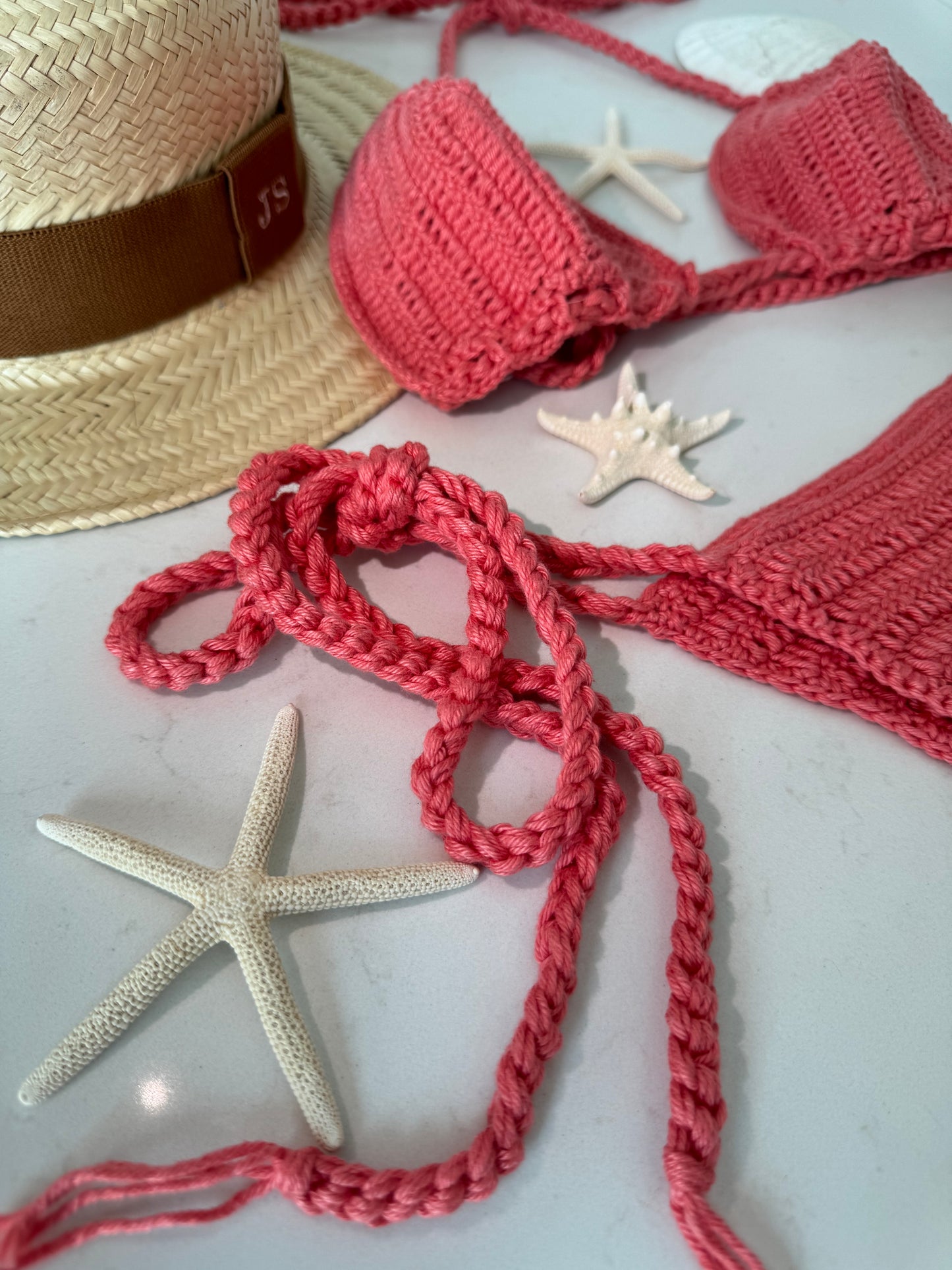 Bikini Isis - Coral Pink  | ByC